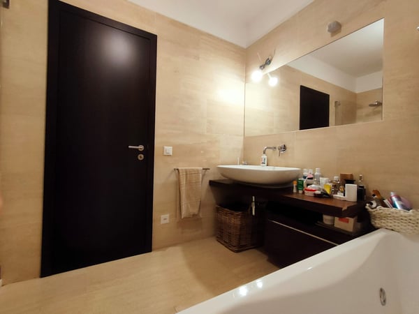 ELEGANTE APPARTAMENTO DI 2.5 LOCALI A POCHI PASSI DAL CENTRO 10