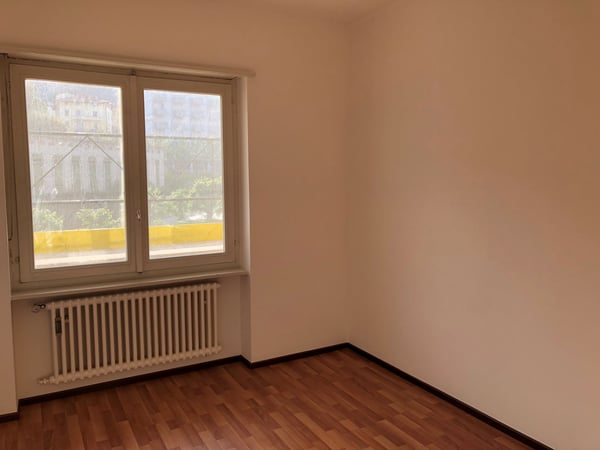 AFFITTASI A MENDRISIO APPARTAMENTO 1 LOCALI CON DOPPI SERVIZI 4