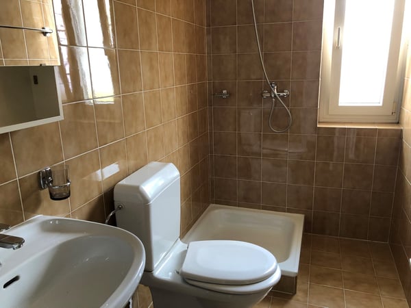 AFFITTASI A MENDRISIO APPARTAMENTO 1 LOCALI CON DOPPI SERVIZI 8