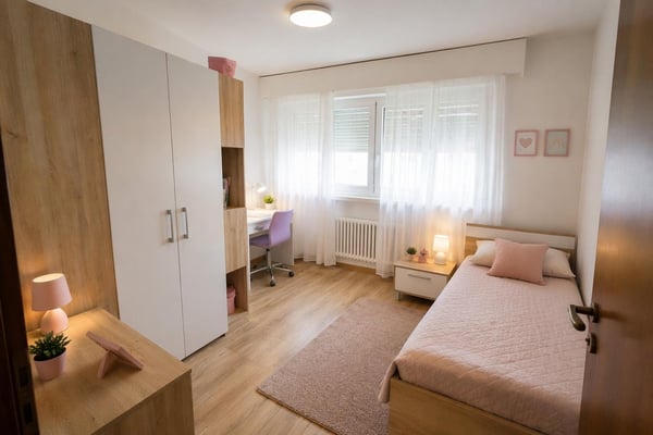 3.5 locali, ristrutturato con box privato, Paradiso AV096-22 11