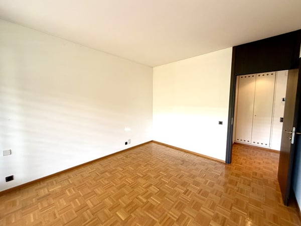 Centralissimo 2.5 locali nel cuore di Lugano 13