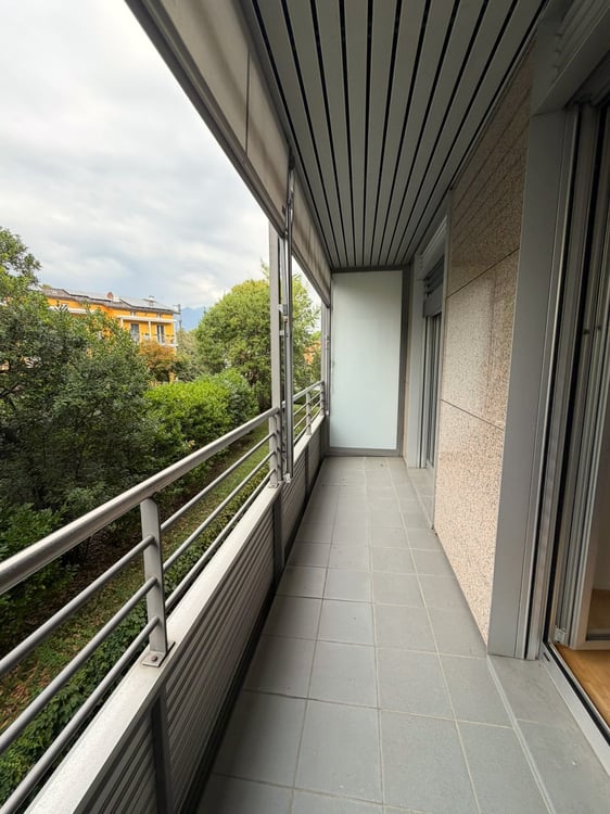1.5 locali con terrazza e vista lago AA 112 18