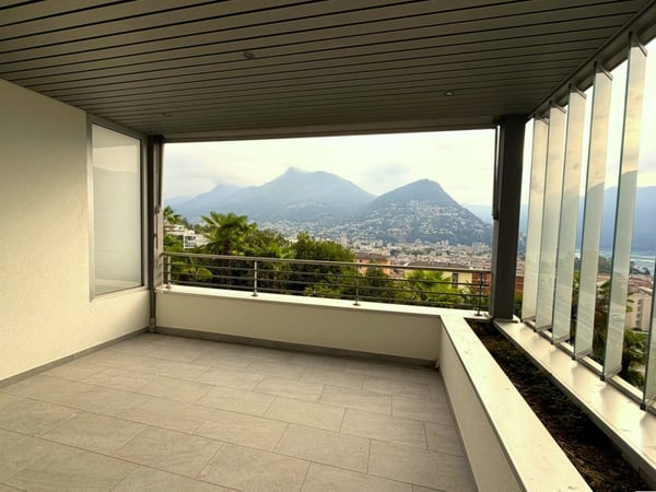 1.5 locali con terrazza e vista lago AA 112 3