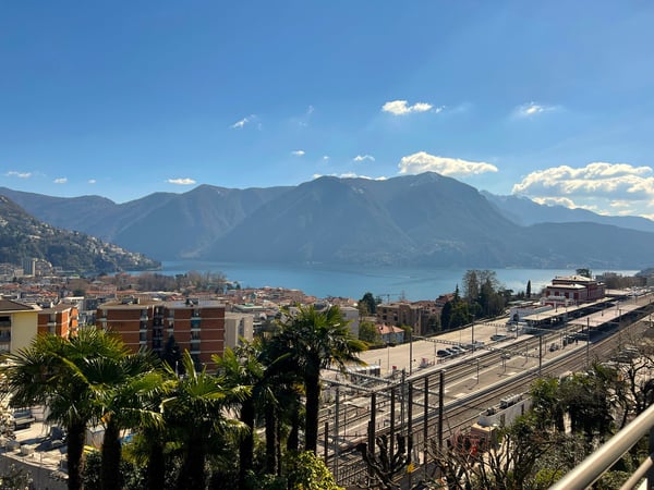 1.5 locali con terrazza e vista lago AA 112 1