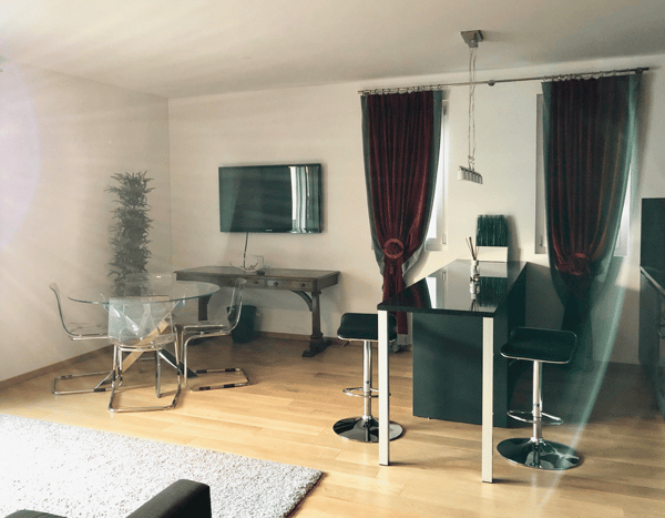 Lugano, zona centrale- In palazzina moderna affittiamo elegante appartamento 3.5 locali 2