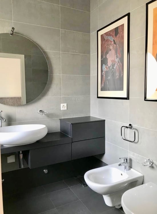 Lugano, zona centrale- In palazzina moderna affittiamo elegante appartamento 3.5 locali 8