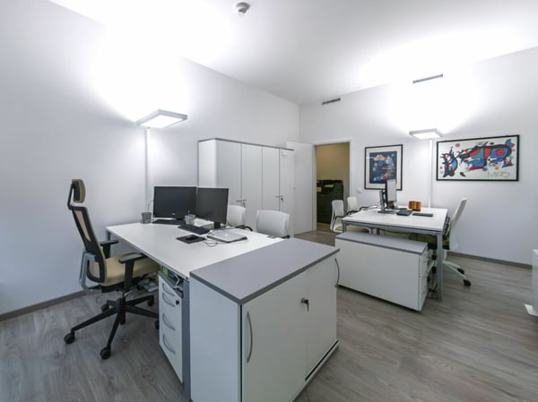 Subentro contratto di locazione - Ufficio moderno e luminoso nel centro di Lugano 1