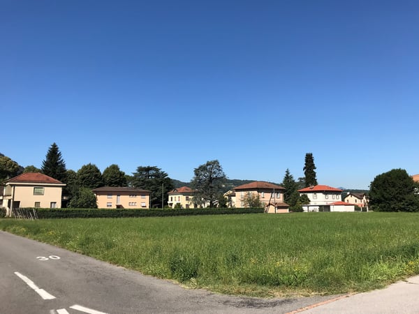 Terreno edificabile di facile accesso 8