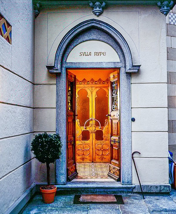 Historische Eleganz mit atemberaubendem Blick auf den Lago Maggiore 16