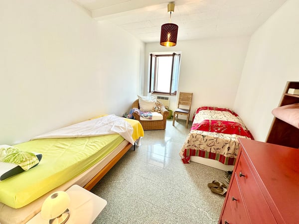 Zweifamilienhaus und Depèndance mit Zweitwohnsitz 11