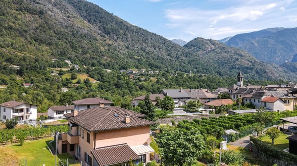 Centovalli, terreno edificabile in zona residenziale 7