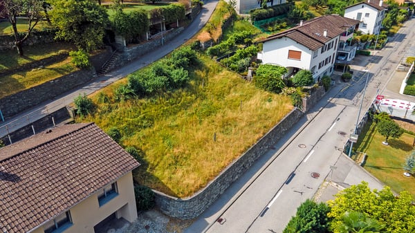 Centovalli, terreno edificale in zona residenziale. 3