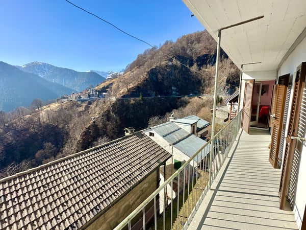 Zwei Wohnungen in Dreifamilienhaus - Due appartamenti in casa trifamiliare 16