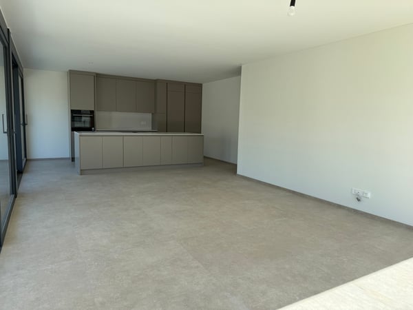 Appartamento moderno con Giardino a Giubiasco 12