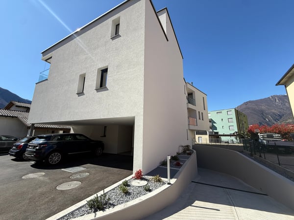 Appartamento moderno con Giardino a Giubiasco 19