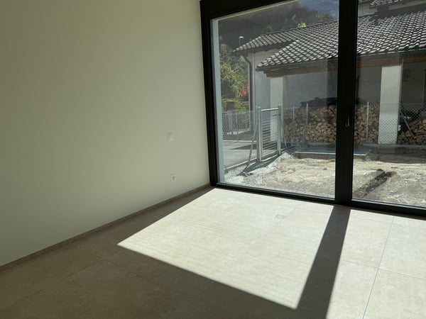 Appartamento moderno con Giardino a Giubiasco 14