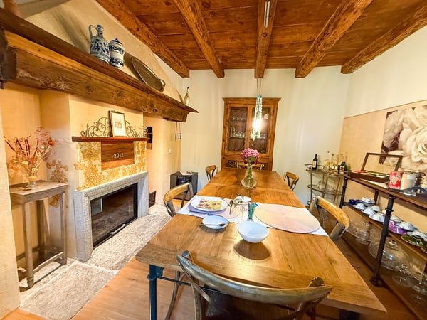 Charming Property in a Paradise Corner on Lake Maggiore 3