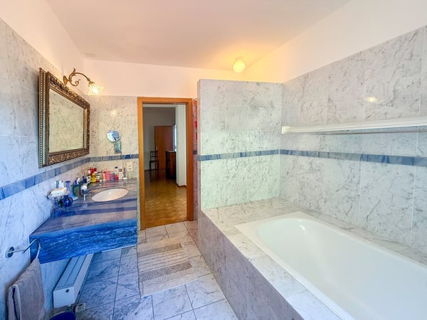 Sur le Lac Majeur, au Tessin, Maison des vacances avec vue panoramique 19