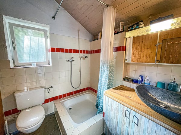 Charmante Rustico befindet sich in Scareglia, im Val Colla. Lugano 21