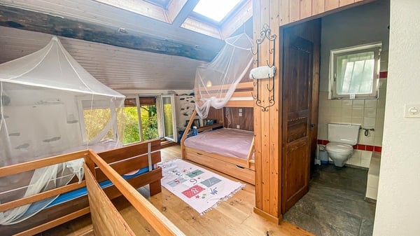 Charmante Rustico befindet sich in Scareglia, im Val Colla. Lugano 19