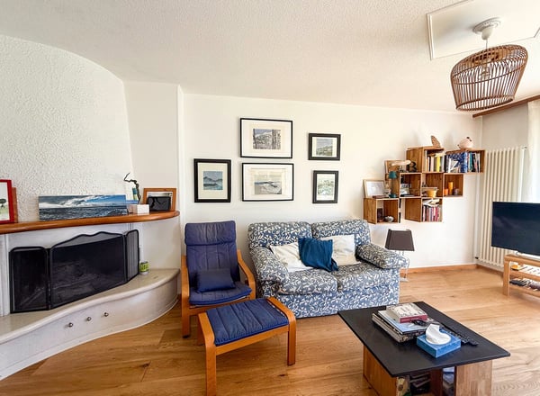 Grande casa con giardino, garages e posteggio. Soleggiata e tranquilla 7