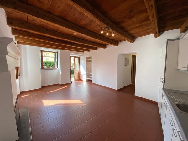 3.5 con giardino nel nucleo di Solduno a Locarno  - 3.5 Gartenwohnung 5