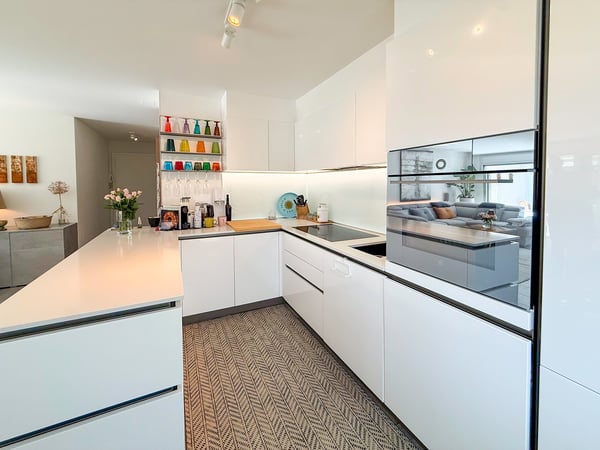 1.5-Zimmer-Wohnung mit wunderschönem Wintergarten und privatem Garten 9