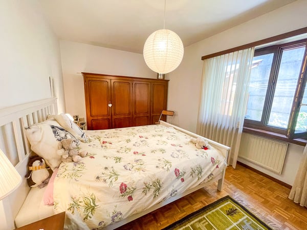 Grande casa unifamiliare con giardino e vista sui Castelli di Bellinzona 15