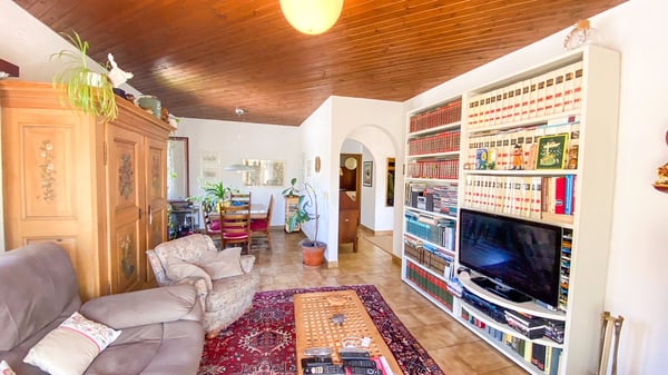 Grande casa unifamiliare con giardino e vista sui Castelli di Bellinzona 4