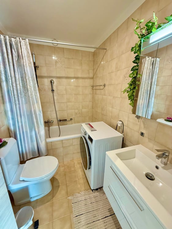 Moderno appartamento di 1.5 locali con piscina a Minusio 15