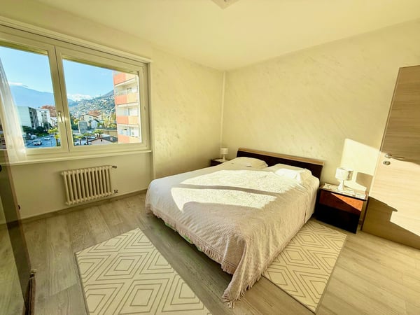 Moderno appartamento di 1.5 locali con piscina a Minusio 14