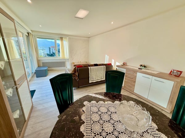 Moderno appartamento di 1.5 locali con piscina a Minusio 4