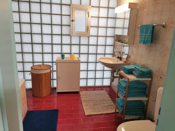 Zweitwohnsitz - Wunderschöne 1.5-Zimmer-Wohnung mit spektakulärem Seeblick 10