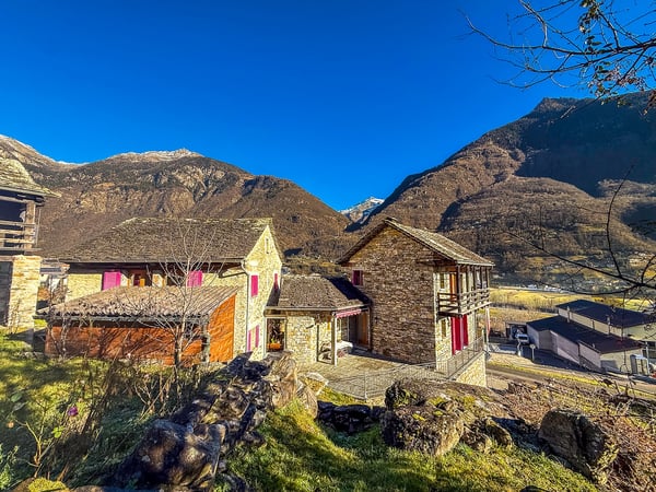 Typisches Tessiner Steinhaus voellig rennoviert 1