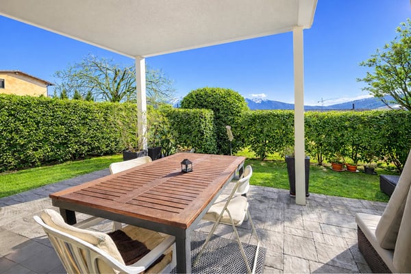 Haus mit zwei Wohnungen und schönem Garten 18