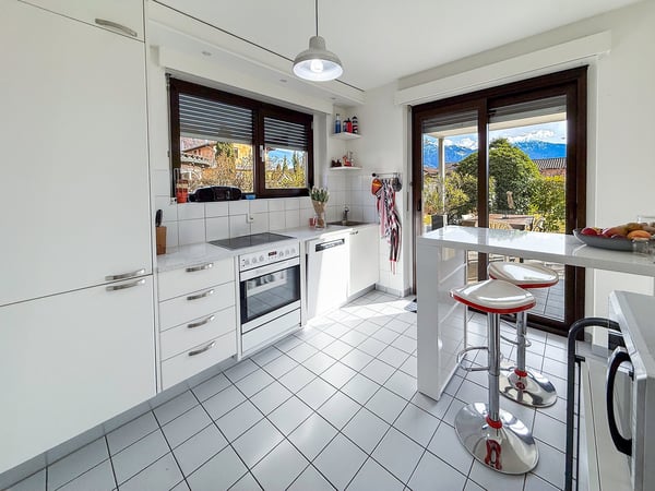 Haus mit zwei Wohnungen und schönem Garten 21