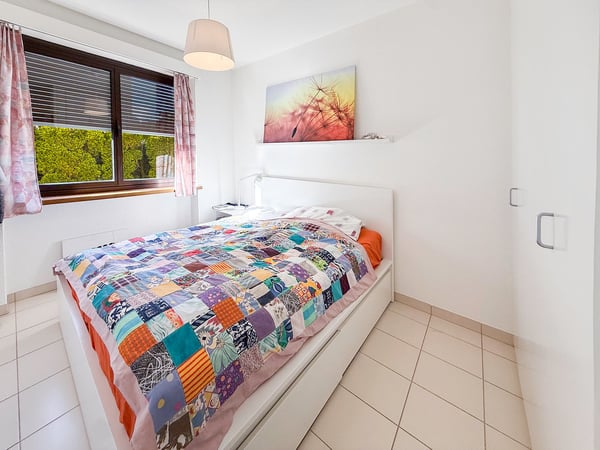 Haus mit zwei Wohnungen und schönem Garten 23