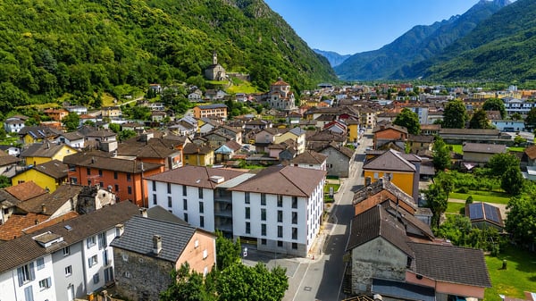 Zweitwohnsitz im Herzen des Tessins 11