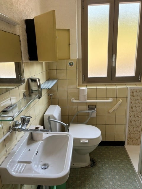 Casa unifamiliare di 7.5 locali a Marolta 24