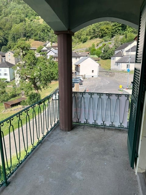 Casa unifamiliare di 7.5 locali a Marolta 16
