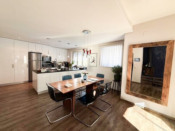 Casa bifamiliare di 7 locali con vista panoramica ad Acquarossa 6