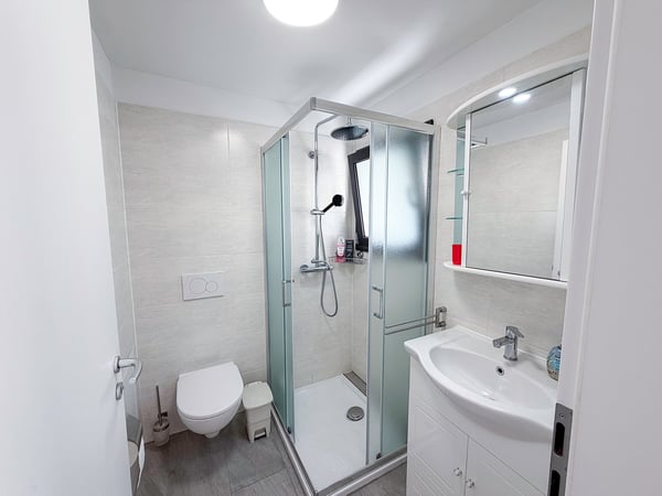 Casa con 4 appartamenti - Haus mit 4 Wohnungen - Vogorno 19