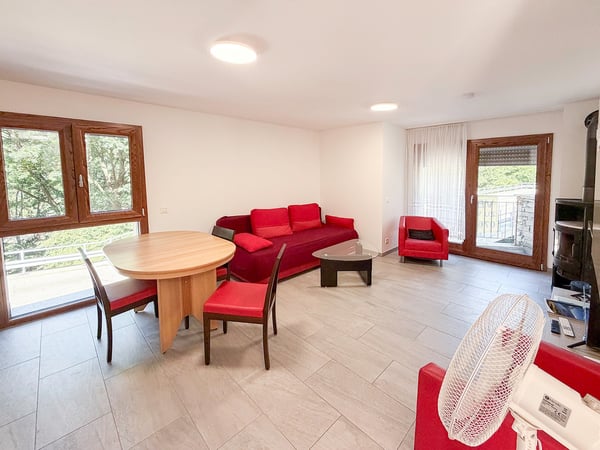 Casa con 4 appartamenti - Haus mit 4 Wohnungen - Vogorno 12