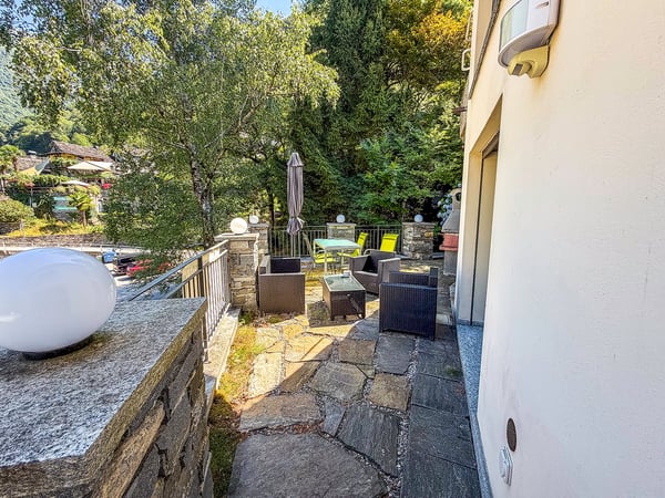 Casa con 4 appartamenti - Haus mit 4 Wohnungen - Vogorno 15