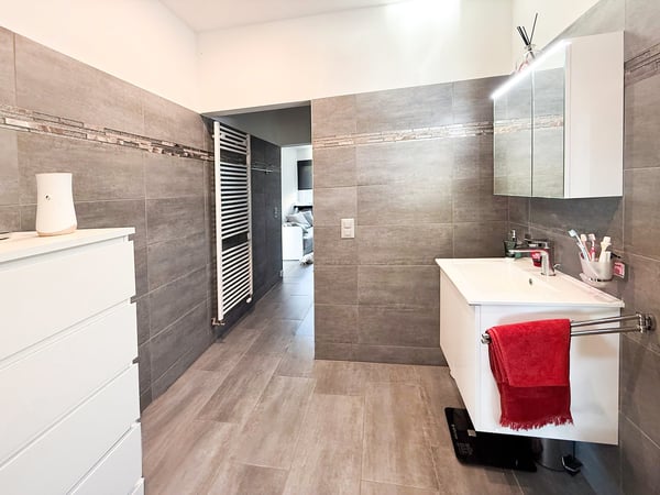Splendida casa plurifamiliare di 10 locali a Solduno 25