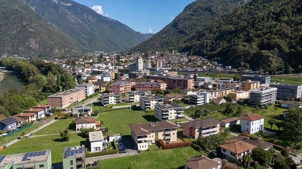 Luminoso appartamento all’ultimo piano con terrazza e 2 parcheggi 18