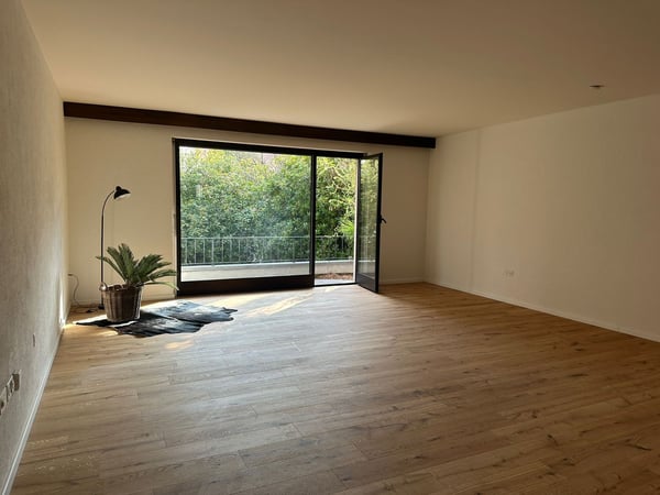 Monolocale ristrutturato con balcone ad Ascona 2