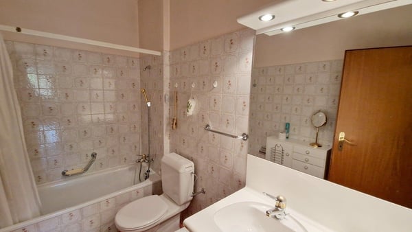 Bel 1.5 sito nel cuore della città, perfetto anche per affitti brevi. 10