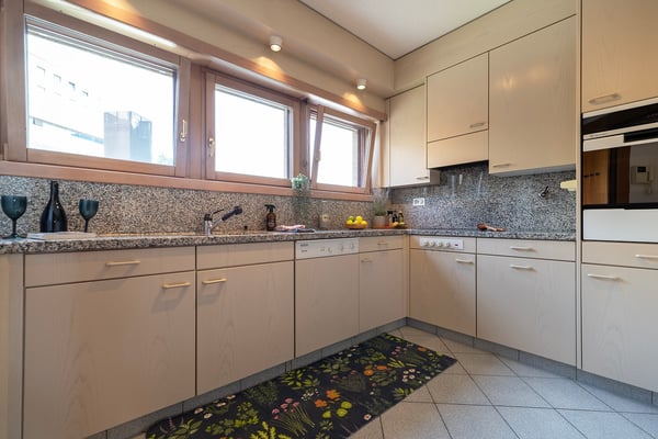 Bellissimo 1.5 con terrazza vista lago, piscina coperta e sauna. 11