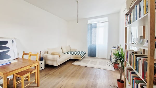 Bel 1.5 completamente ristrutturato con grande terrazza abitabile. 2